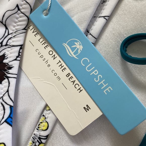 Cupshe Floral Swim Bottom - Picture 2 of 5